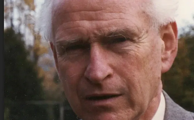 Donald Thomas